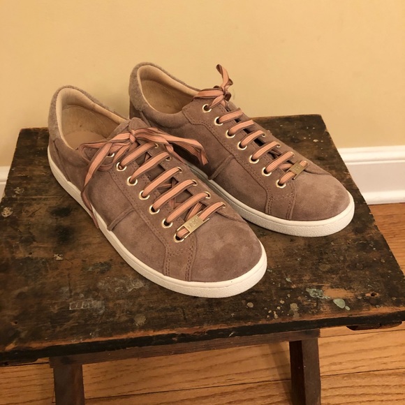 toms moroccan crochet white